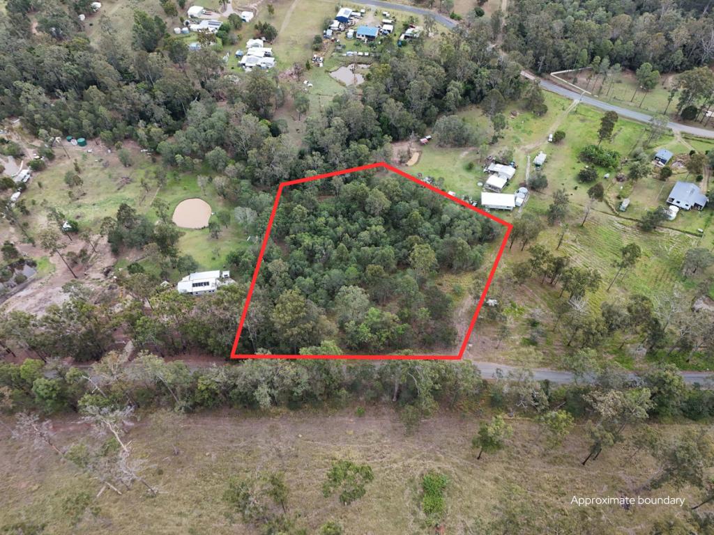 702 Beckmanns Rd, Glenwood, QLD 4570