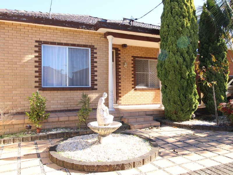 57 Arthur St, Carlton, NSW 2218