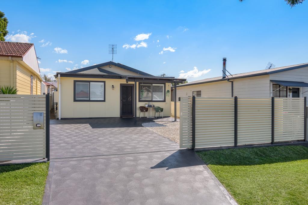 11 Garth St, Edgeworth, NSW 2285