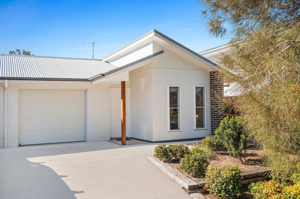 10b Gannet Dr, Scotts Head, NSW 2447