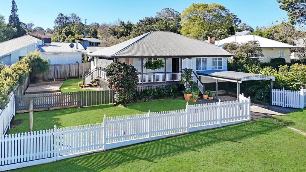 37a Alford St, Mount Lofty, QLD 4350