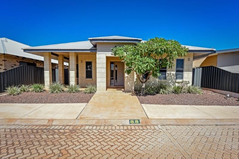 88 Marniyarra Loop, Baynton, WA 6714