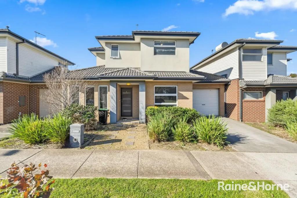 4 Westbury Pkwy, Roxburgh Park, VIC 3064