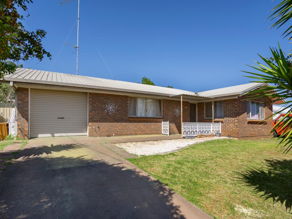 604 Greenwattle St, Newtown, QLD 4350