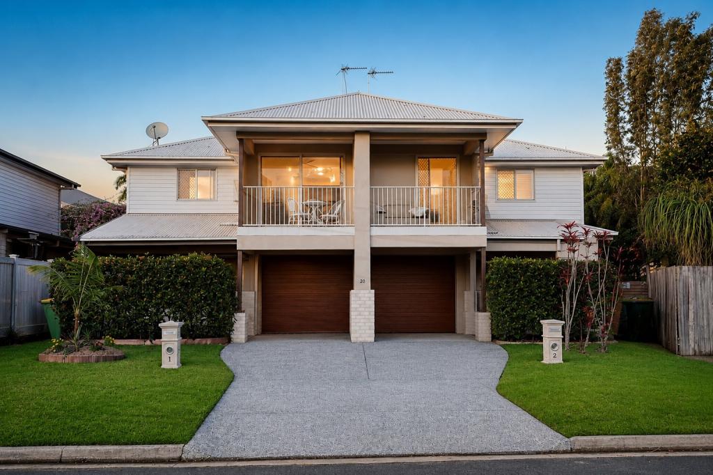 1/20 BARTON AVE, SOUTHPORT, QLD 4215