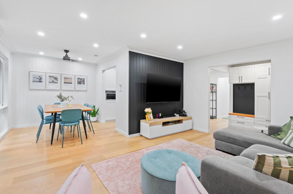 10 Landscape Dr, Boronia, VIC 3155