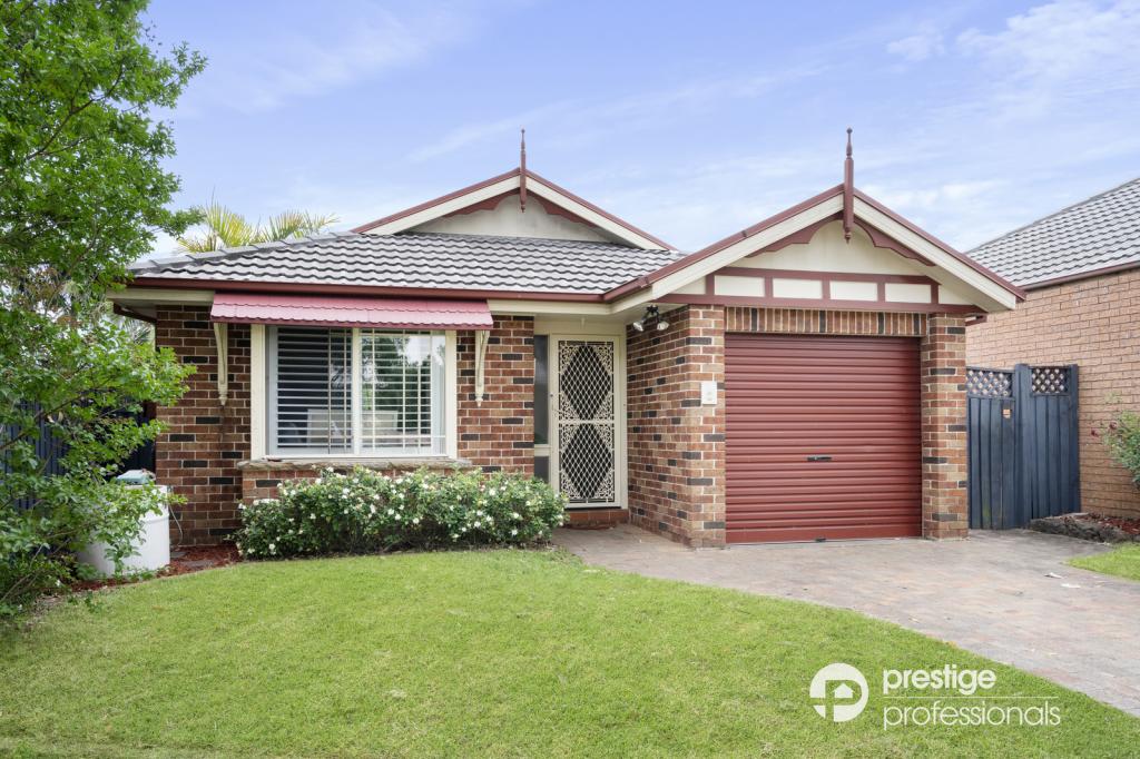 9 Lomond Ct, Wattle Grove, NSW 2173