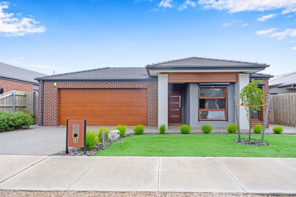 40 BATEMAN DR, HARKNESS, VIC 3337