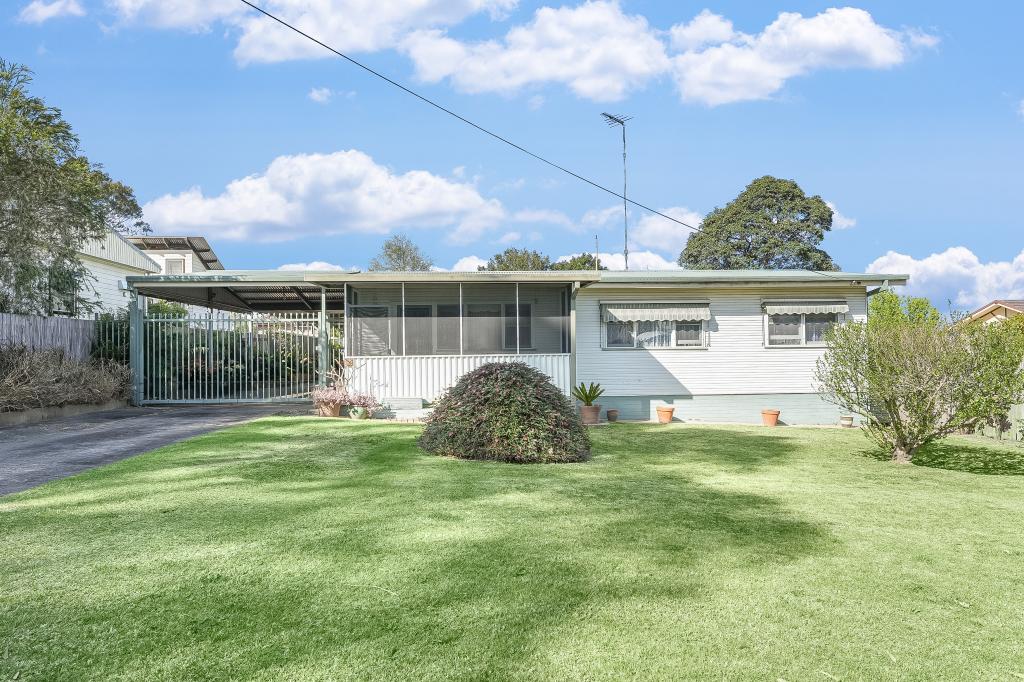 26 Burragorang St, The Oaks, NSW 2570