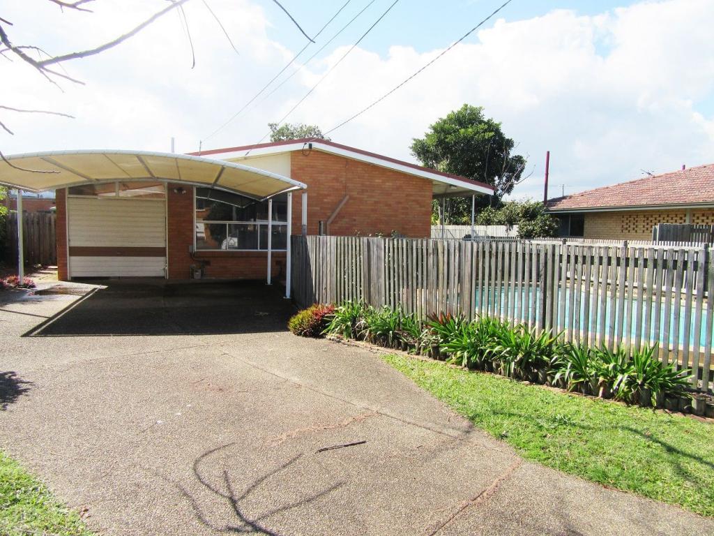 27 Cremin St, Upper Mount Gravatt, QLD 4122