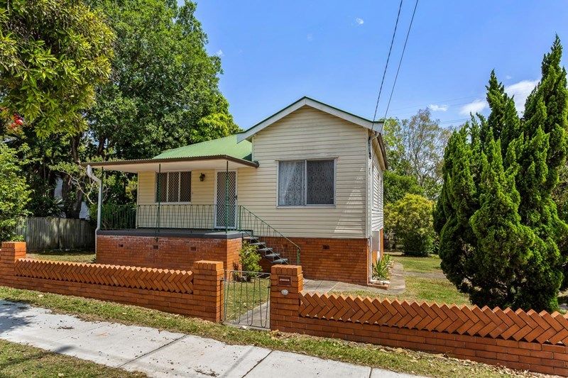 63 Englefield Rd, Oxley, QLD 4075