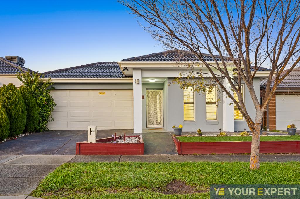22 VENTASSO ST, CLYDE NORTH, VIC 3978