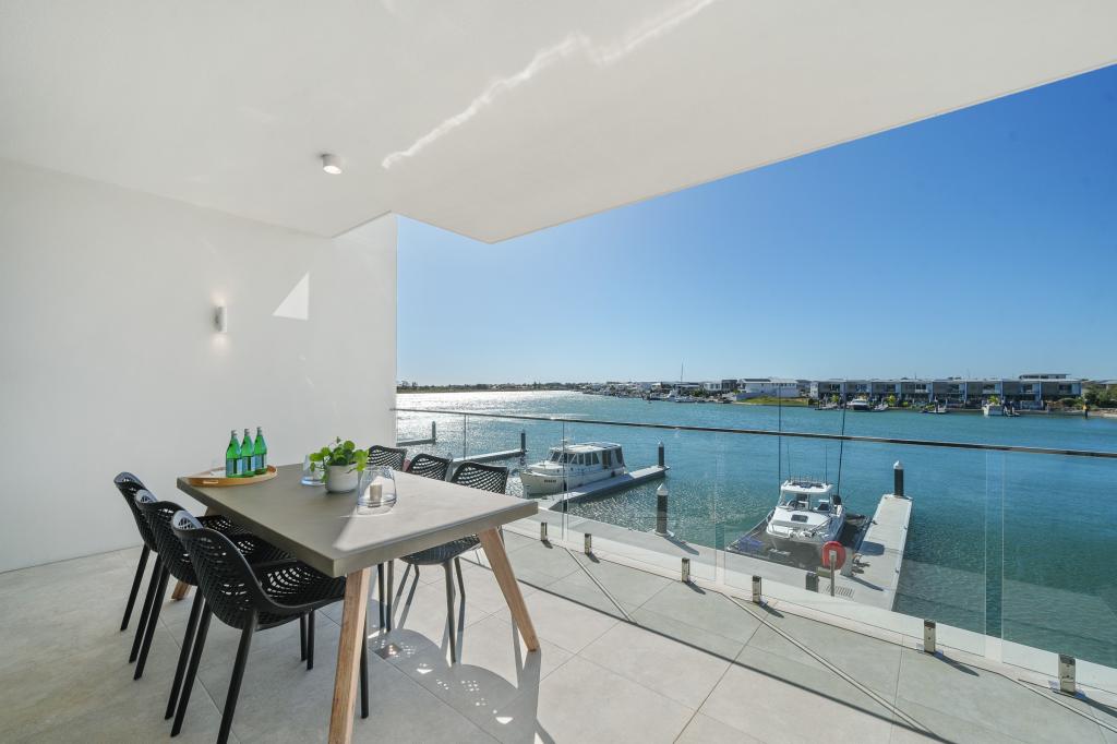 205/11 Aqua St, Newport, QLD 4020