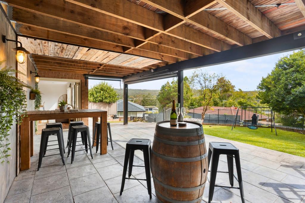 8 Halls Rd, Helensburgh, NSW 2508
