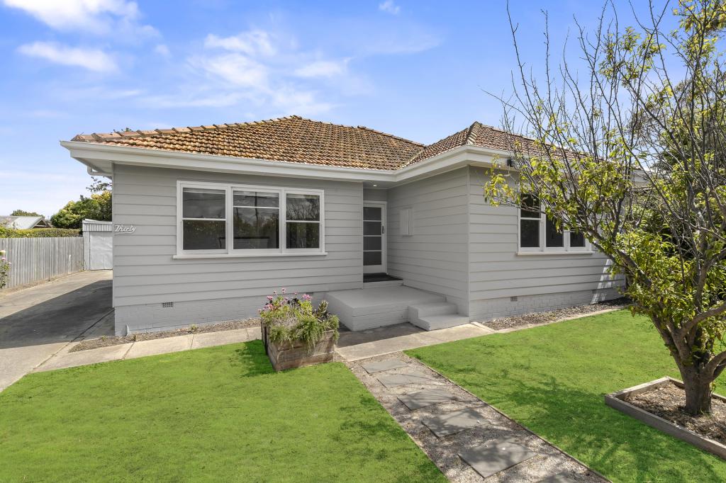 30 Hamlyn Ave, Hamlyn Heights, VIC 3215