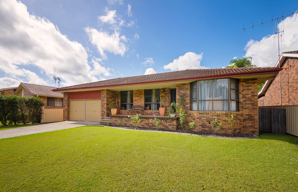 7 Lawson Cres, Taree, NSW 2430