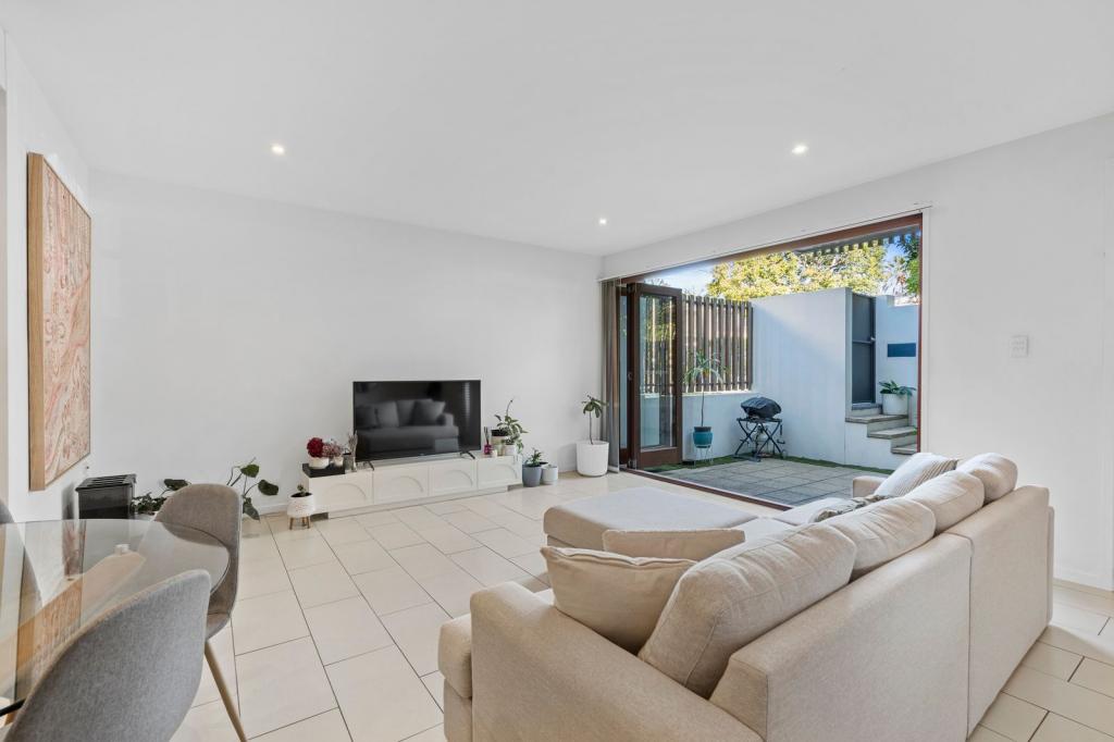 4/24 QUERRIN ST, YERONGA, QLD 4104