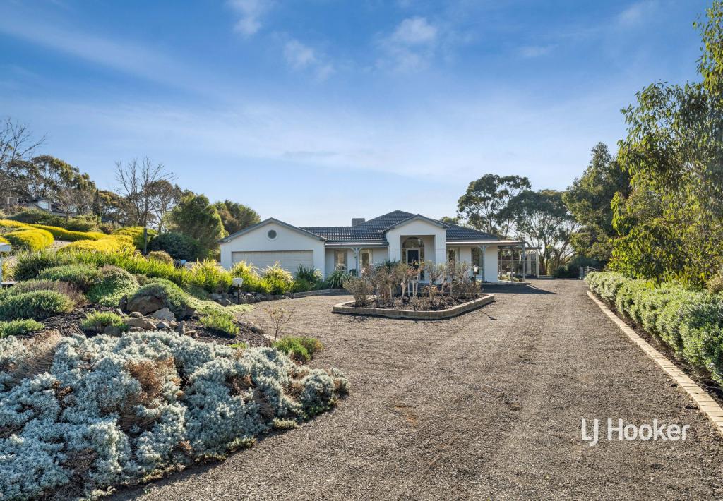 7 Tenni Cl, Broadford, VIC 3658