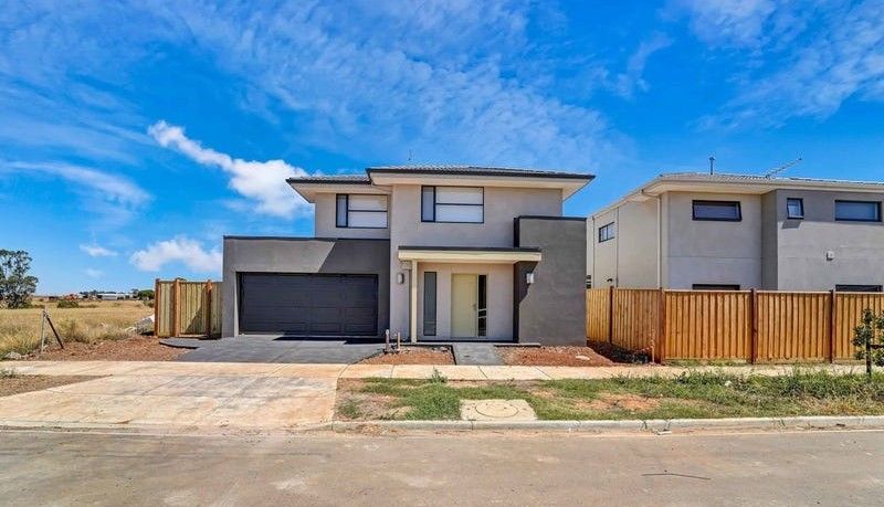 4 Furlong St, Tarneit, VIC 3029
