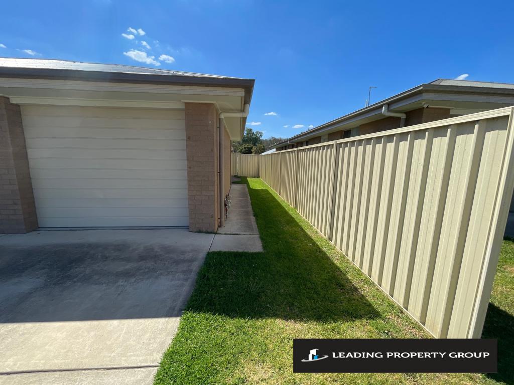 17b Lea Ct, Lavington, NSW 2641