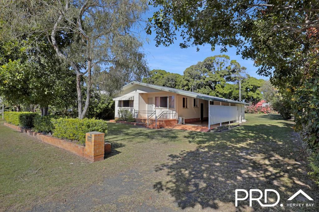 3 Hibiscus St, Urangan, QLD 4655