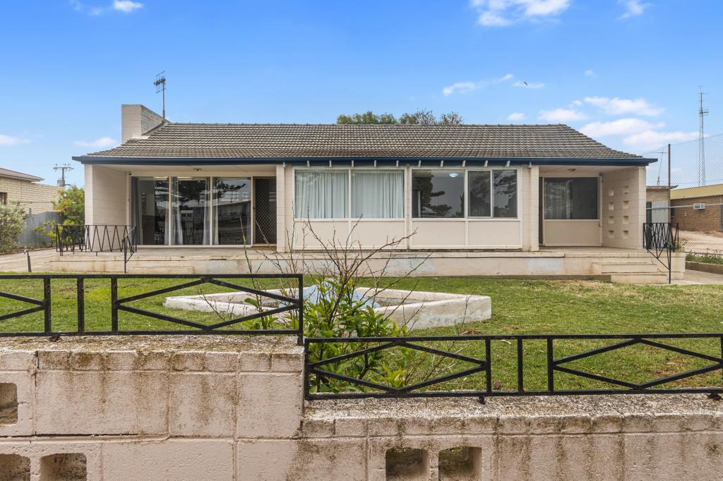 8 Main St, Port Victoria, SA 5573