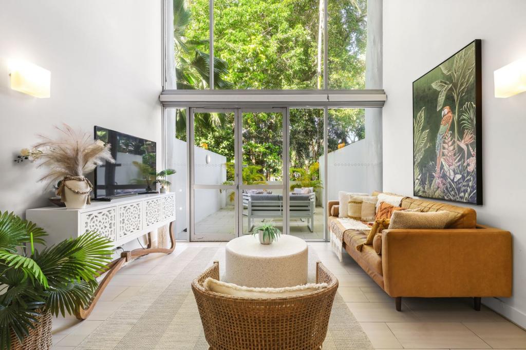 3205/2-22 Veivers Rd, Palm Cove, QLD 4879