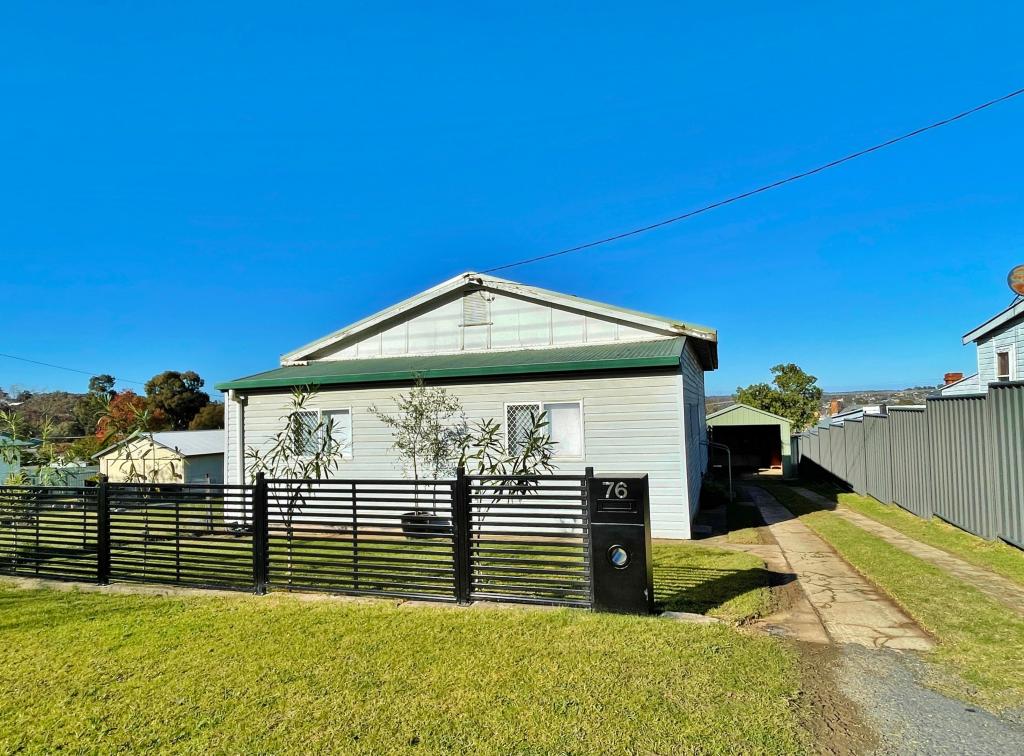 76 Brock St, Young, NSW 2594