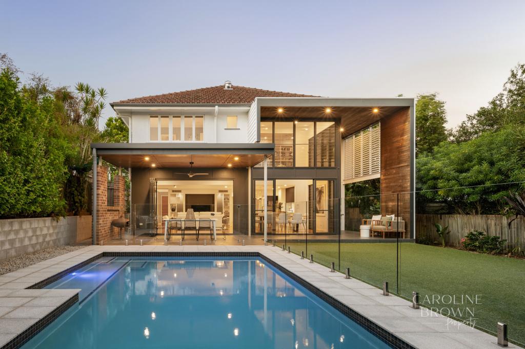 66 Alexandra St, Bardon, QLD 4065