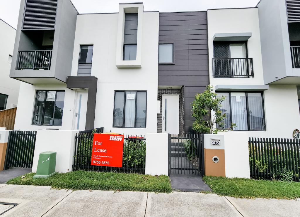 135 Fifth Ave, Austral, NSW 2179