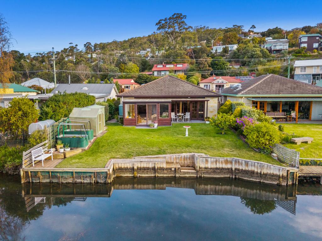61b Beach Rd, Kingston Beach, TAS 7050