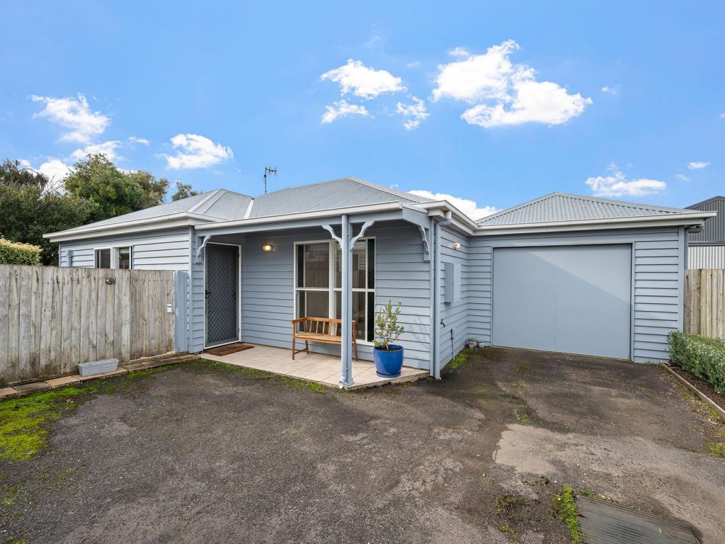 2/35 James St, Port Fairy, VIC 3284