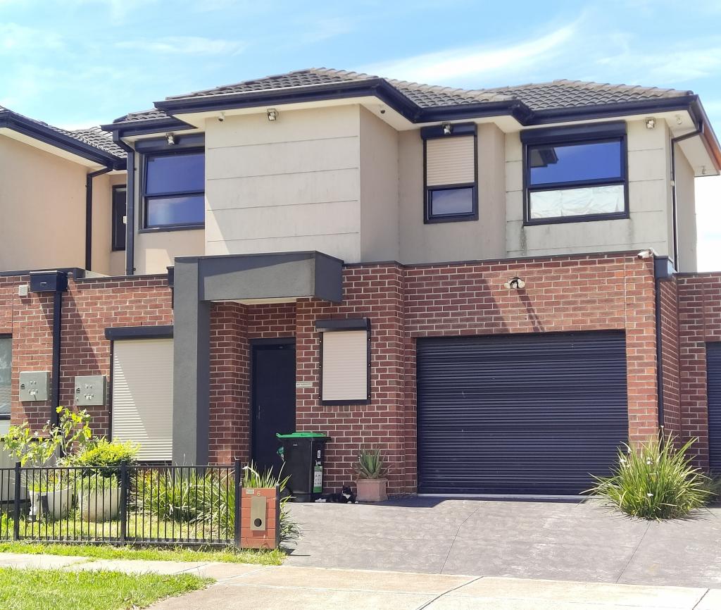 6 Bicentennial Cres, Meadow Heights, VIC 3048