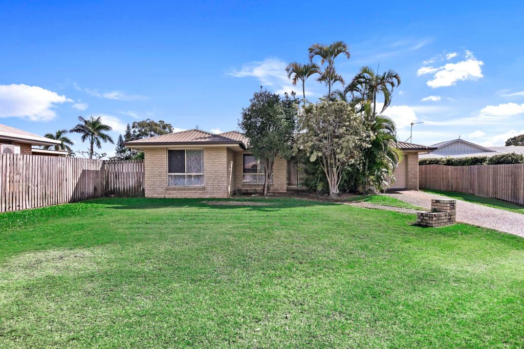 17 Thornbill Dr, Eli Waters, QLD 4655