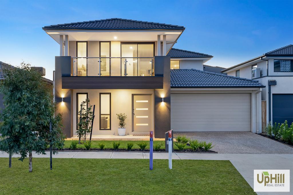 72 Carora Cct, Clyde North, VIC 3978