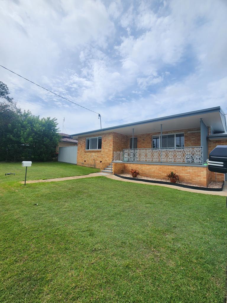 25 Tingira Tce, Scarness, QLD 4655