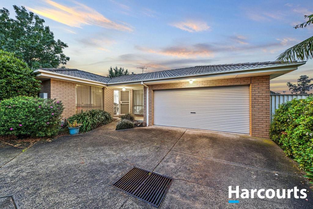 2/202 WARADGERY DR, ROWVILLE, VIC 3178