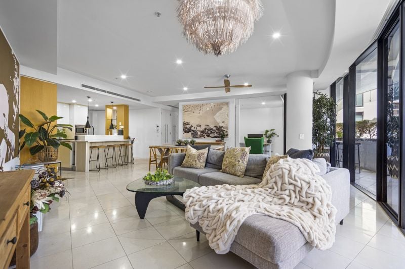 203/19 Albert Ave, Broadbeach, QLD 4218