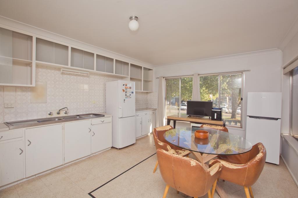 1/494 Banna Ave, Griffith, NSW 2680