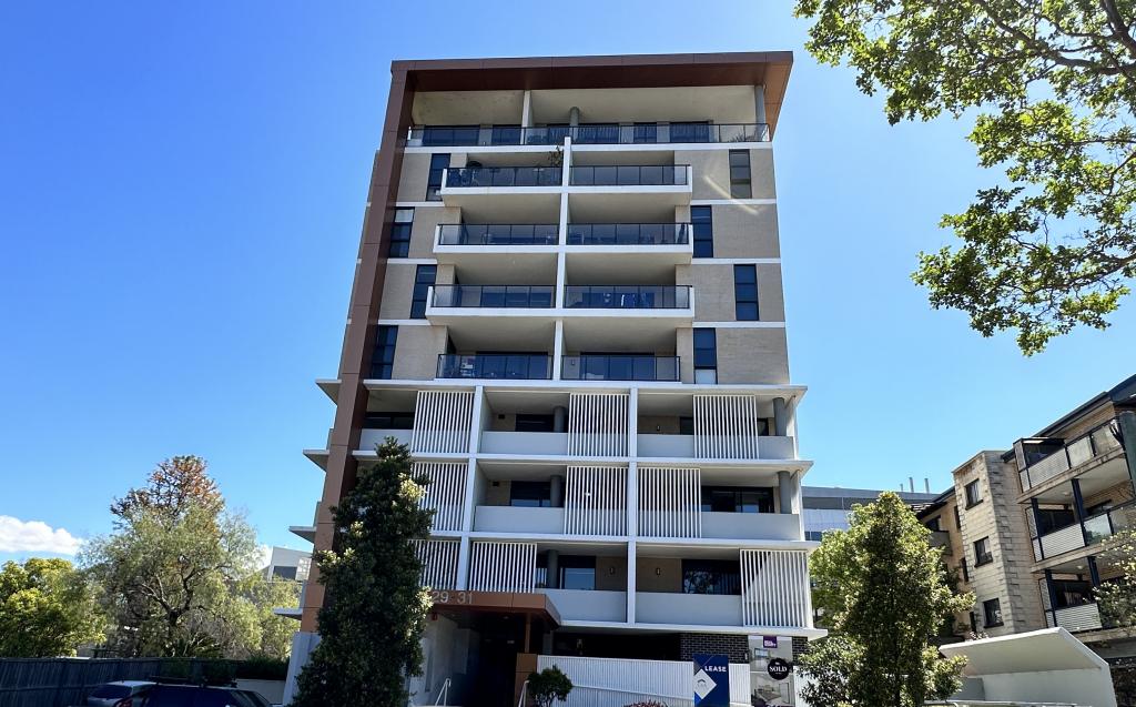 10 29-31 Goulburn St, Liverpool, NSW 2170