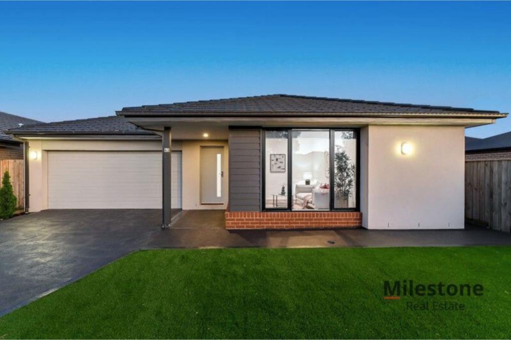 43 KERNOT PDE, CLYDE, VIC 3978