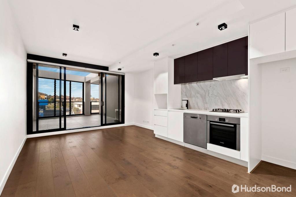 102/101 Tram Rd, Doncaster, VIC 3108