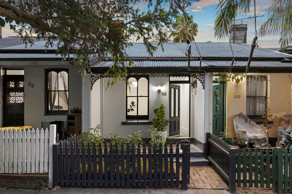 98 Simmons St, Enmore, NSW 2042