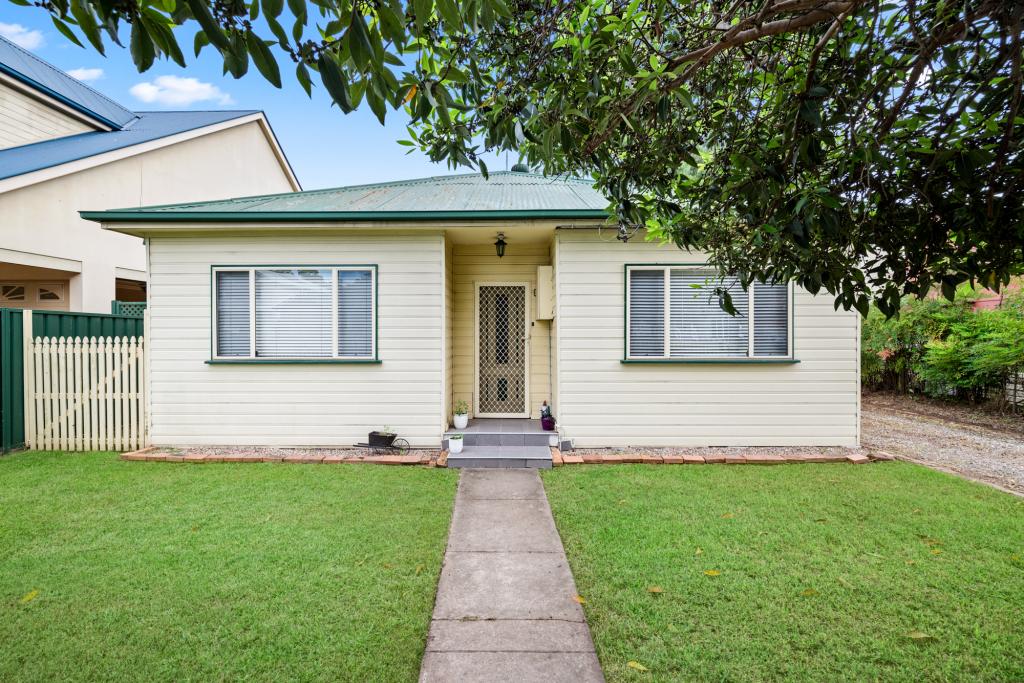 15 Gibbes St, Regentville, NSW 2745