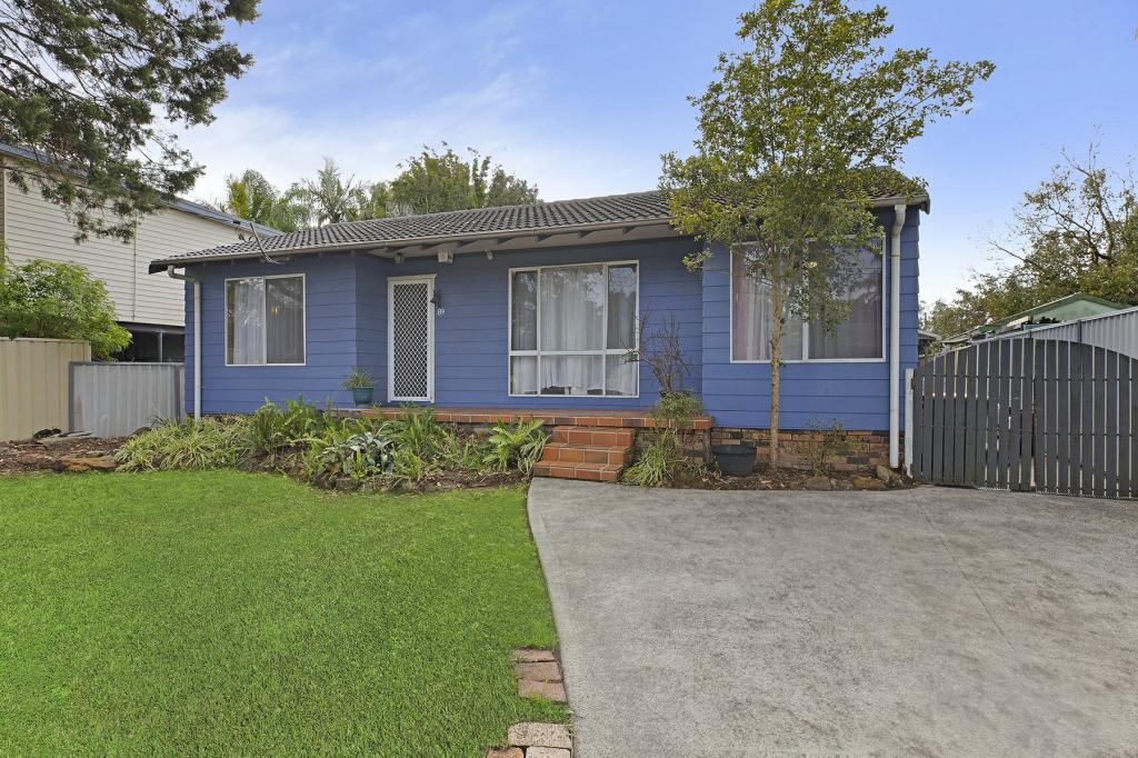 89 Kerry Cres, Berkeley Vale, NSW 2261