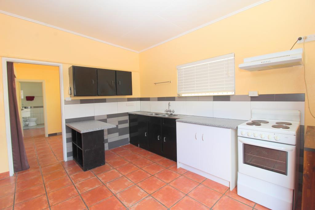 Unit 6/4 Thirteenth Ave, Mount Isa, QLD 4825