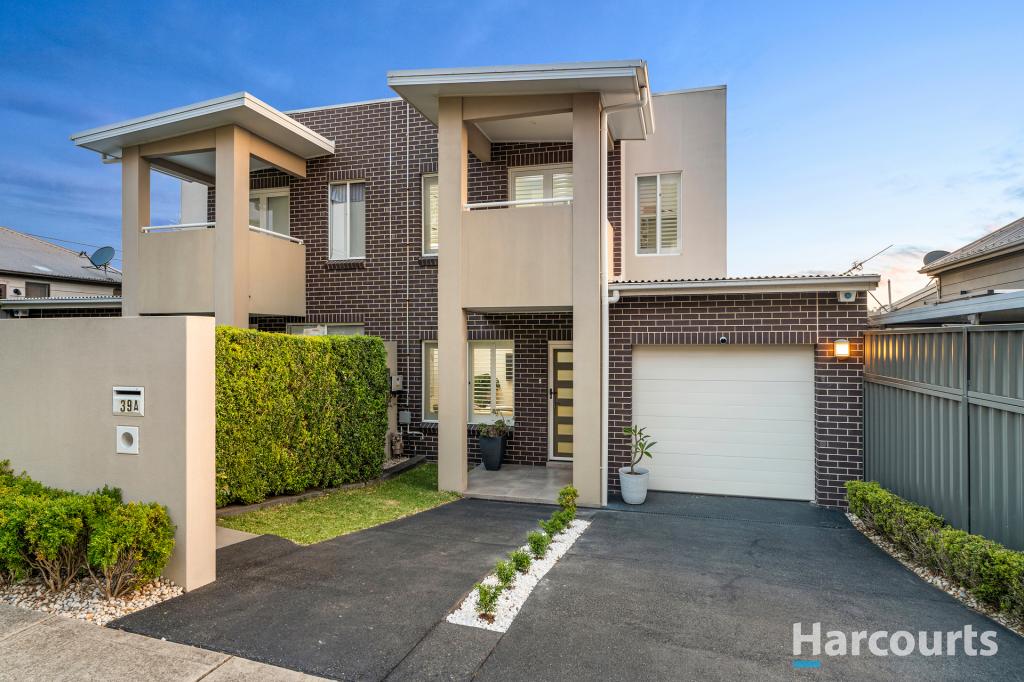 39A DICKSON ST, LAMBTON, NSW 2299