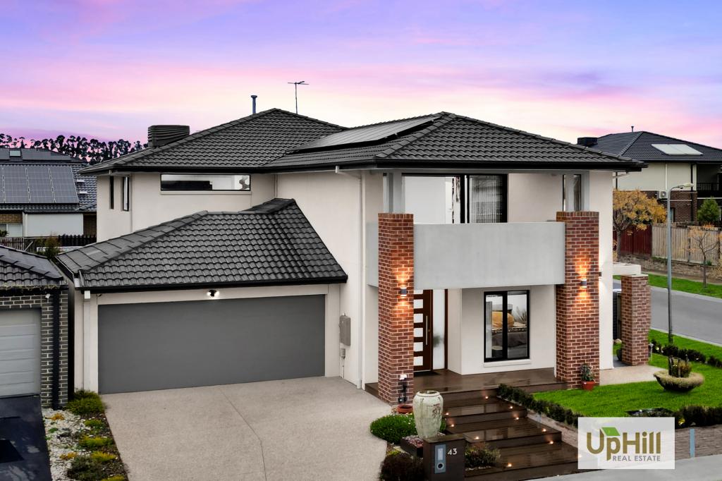 43 Newgrange Bvd, Clyde North, VIC 3978