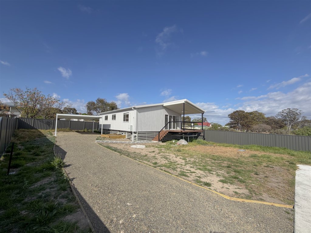34 Johnson St, Stanthorpe, QLD 4380