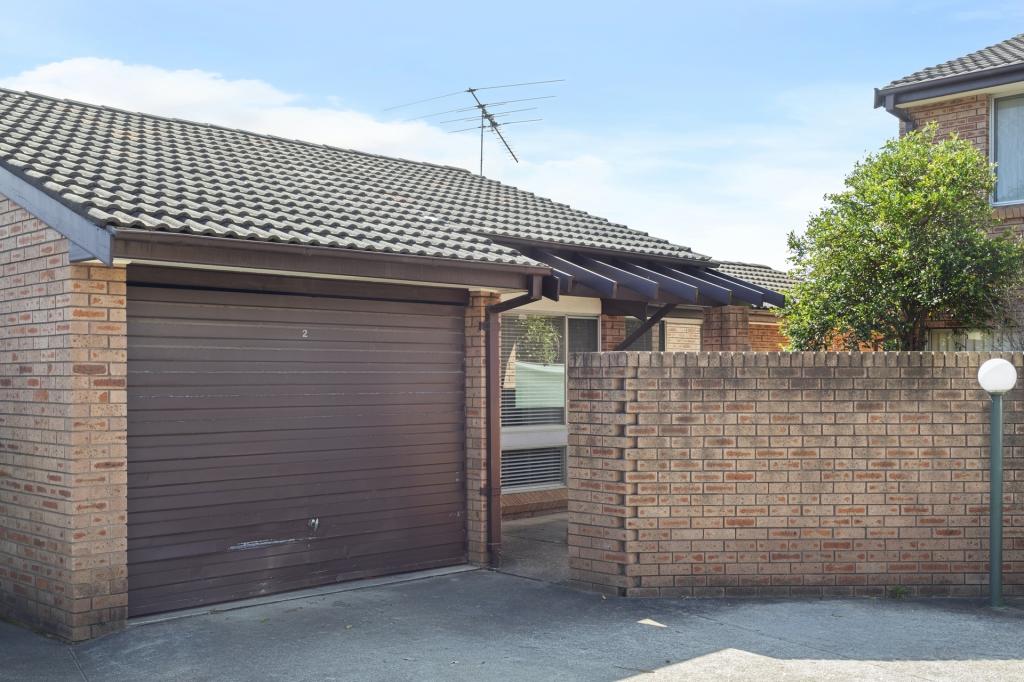 2/78 Canterbury Rd, Glenfield, NSW 2167